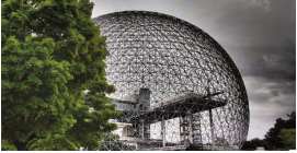 Buckminster Fullers geodesic dome / Le
dme godsique de Buckminster Fuller